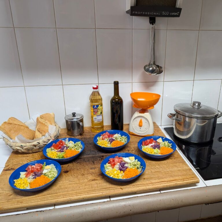 Comida albergue Hontanas